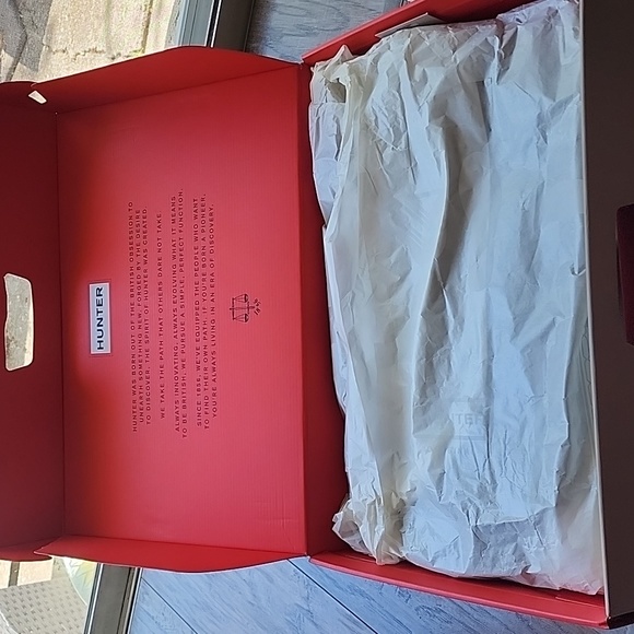 Hunter rainboots size 8 - Picture 4 of 6